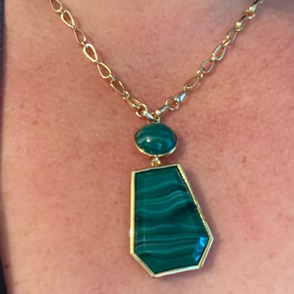 Color Me Envious Necklace - Picture 4 of 4